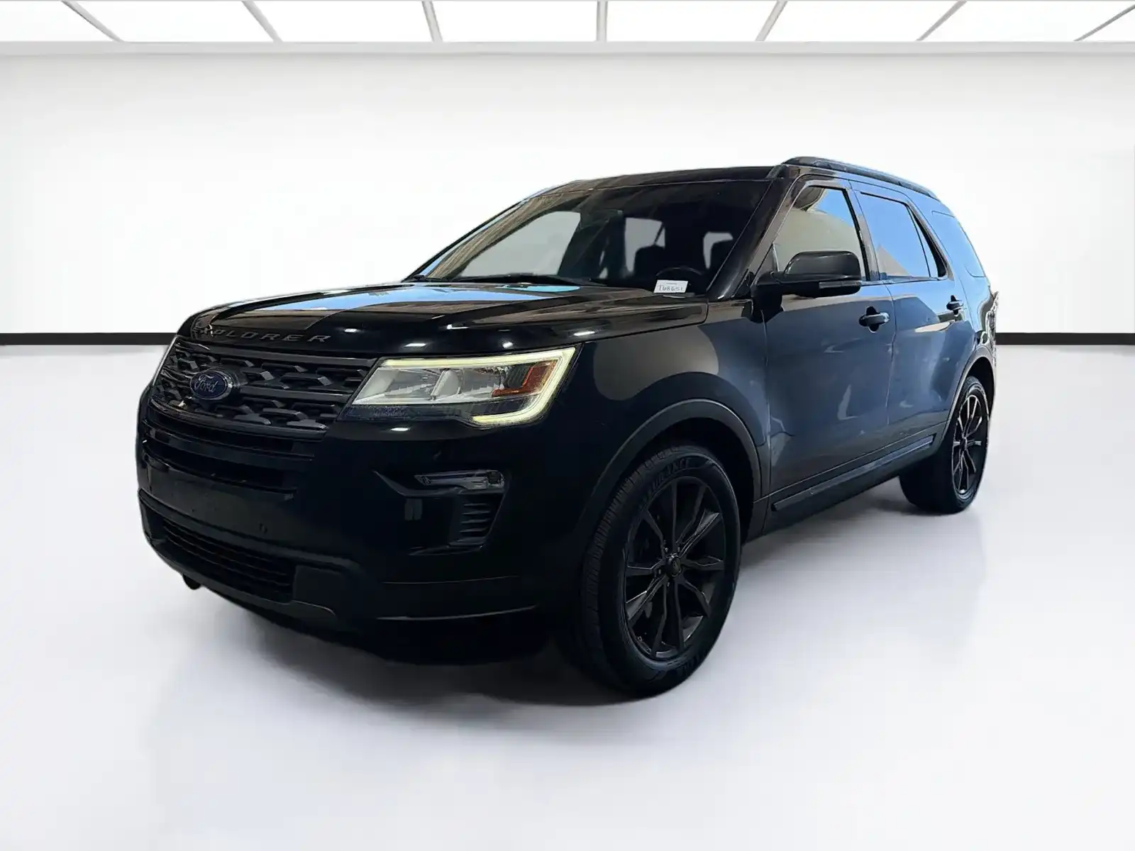 2018 Ford Explorer XLT FWD's photo
