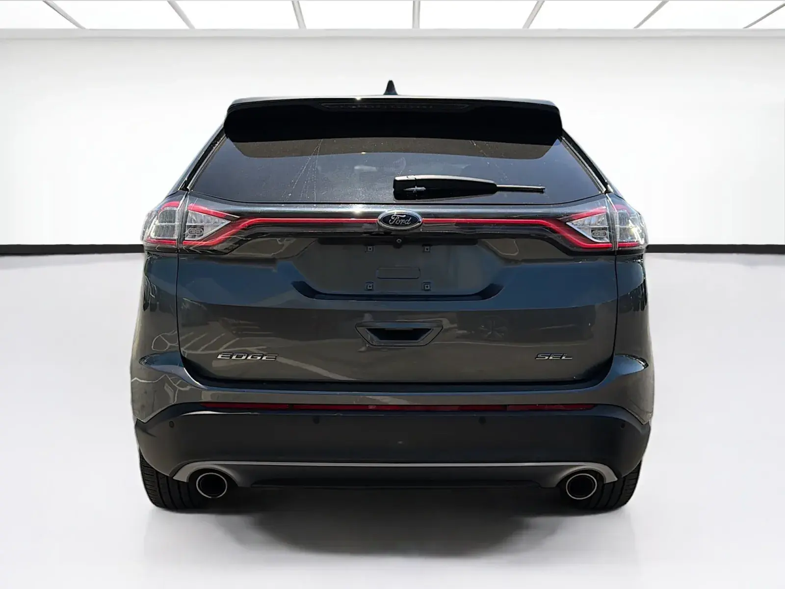 2017 Ford Edge SEL photo 5