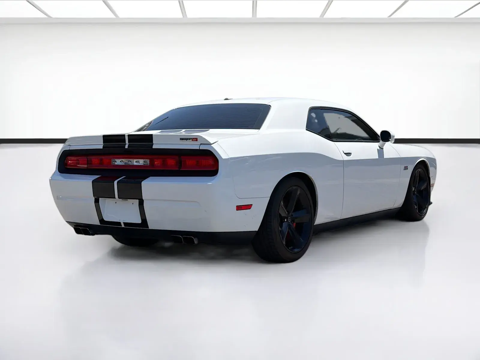 2012 Dodge Challenger SRT8 392 photo 4