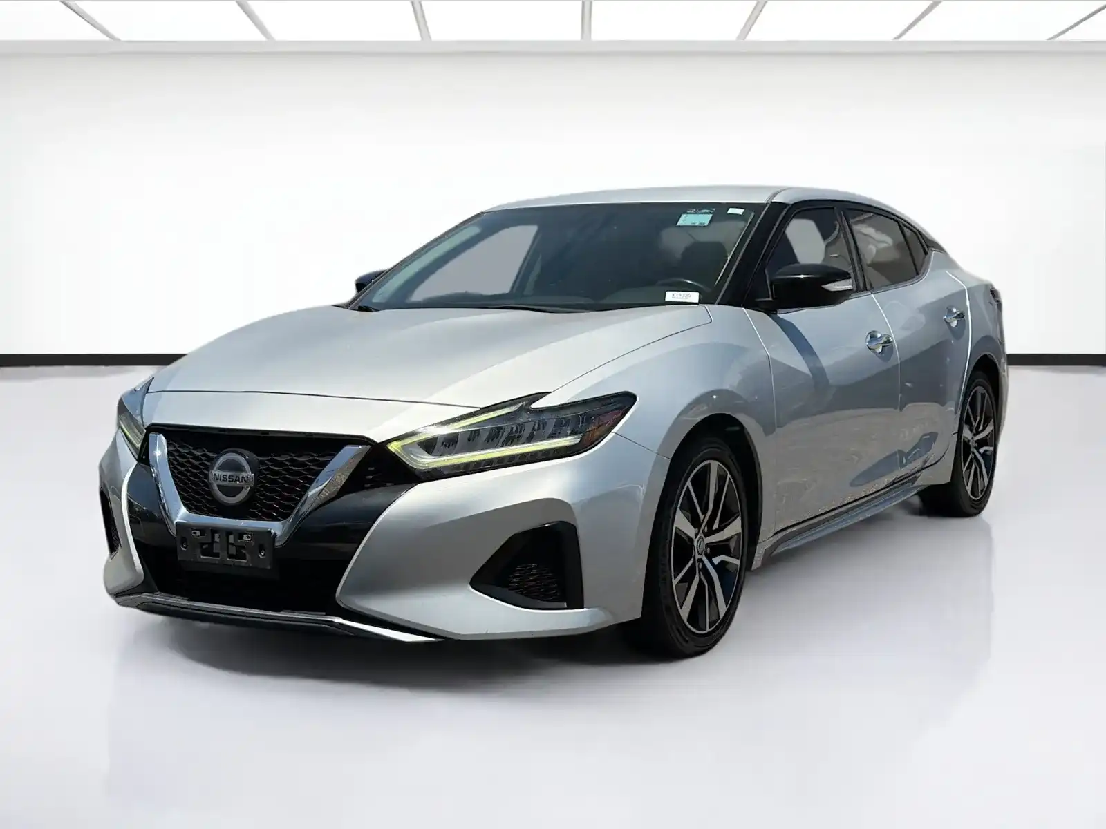 2019 Nissan Maxima SV's photo