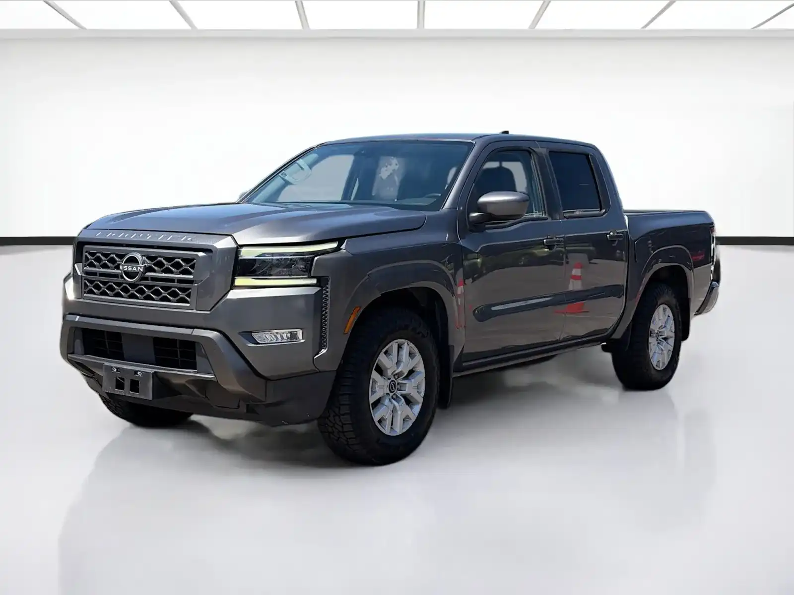 2022 Nissan Frontier SV Crew Cab 4X2 SWB's photo