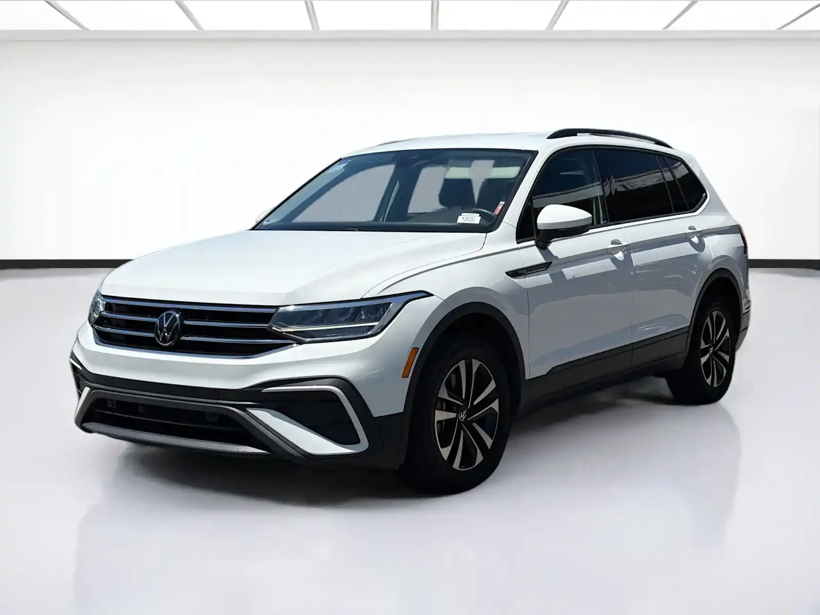 2024 Volkswagen Tiguan 2.0T S's photo