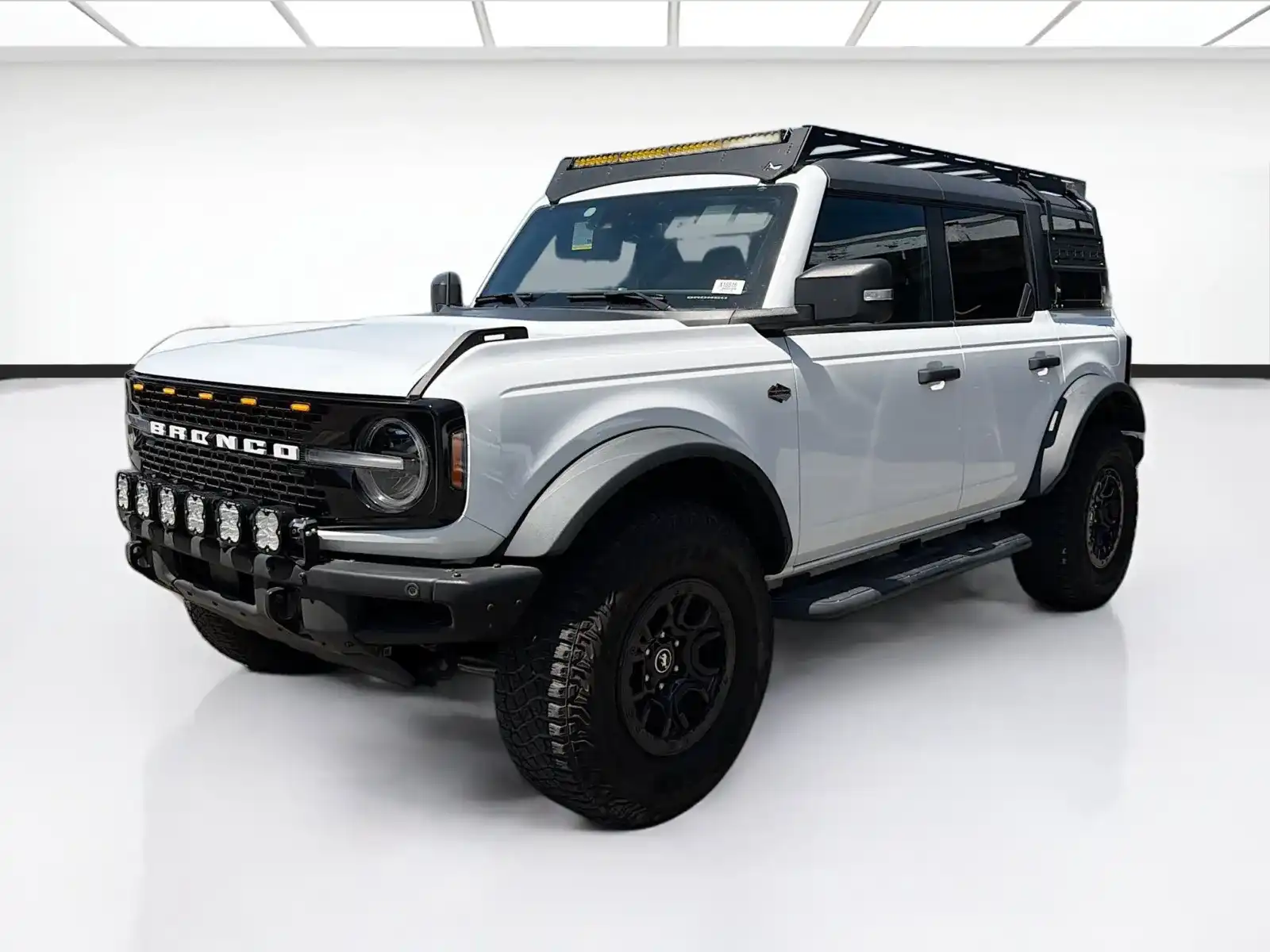 2024 Ford Bronco Wildtrak 4x4's photo