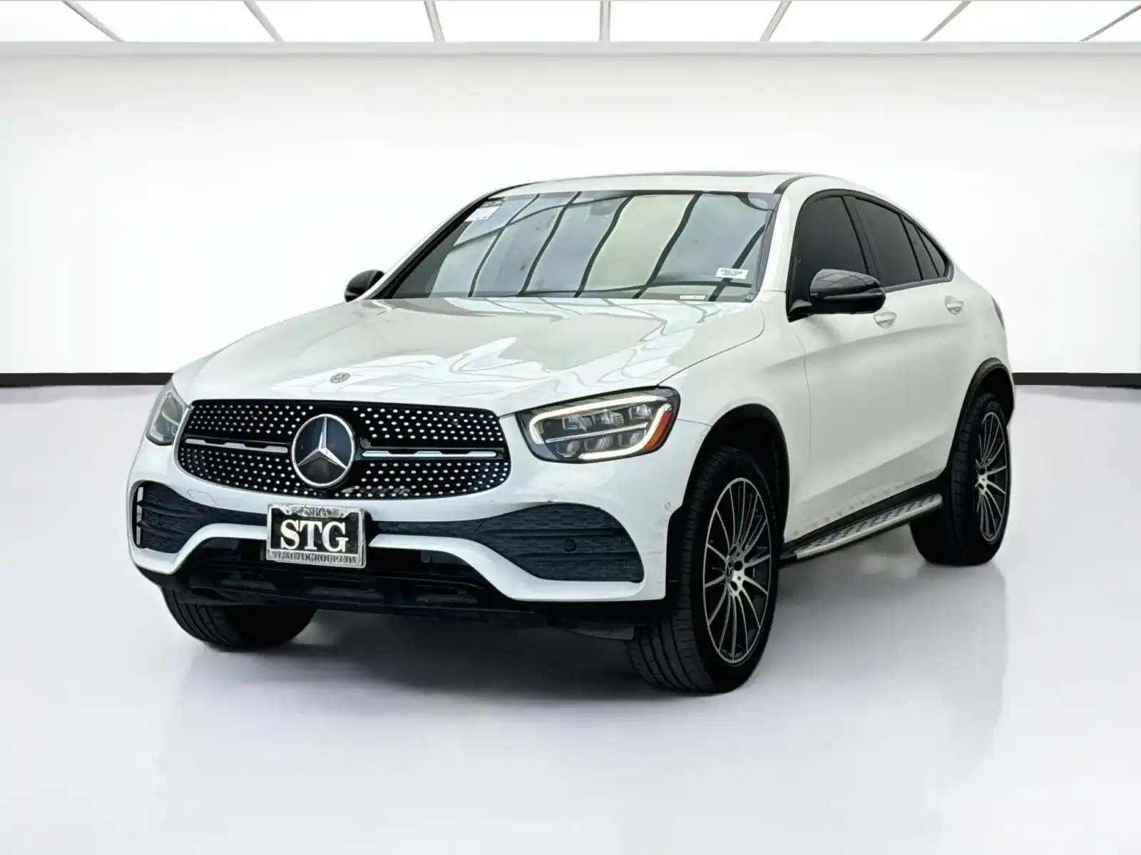 2021 Mercedes-Benz GLC GLC300 4MATIC's photo