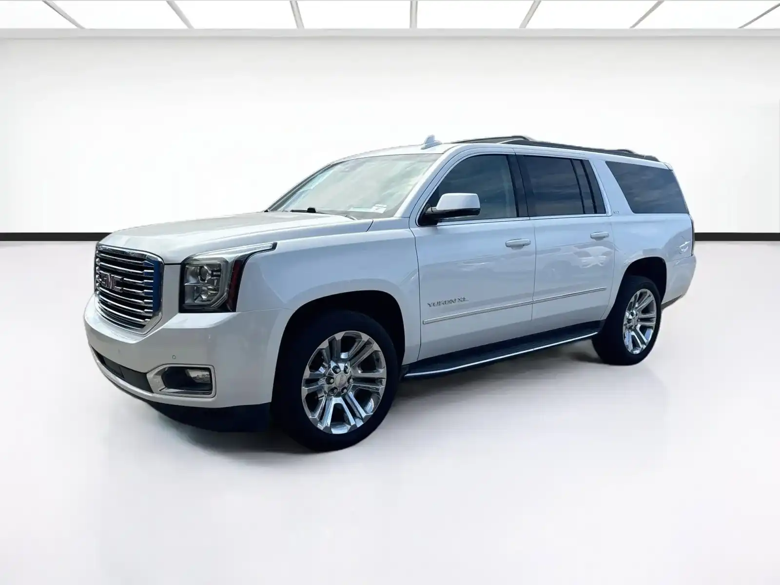 2017 GMC Yukon SLT 2WD's photo