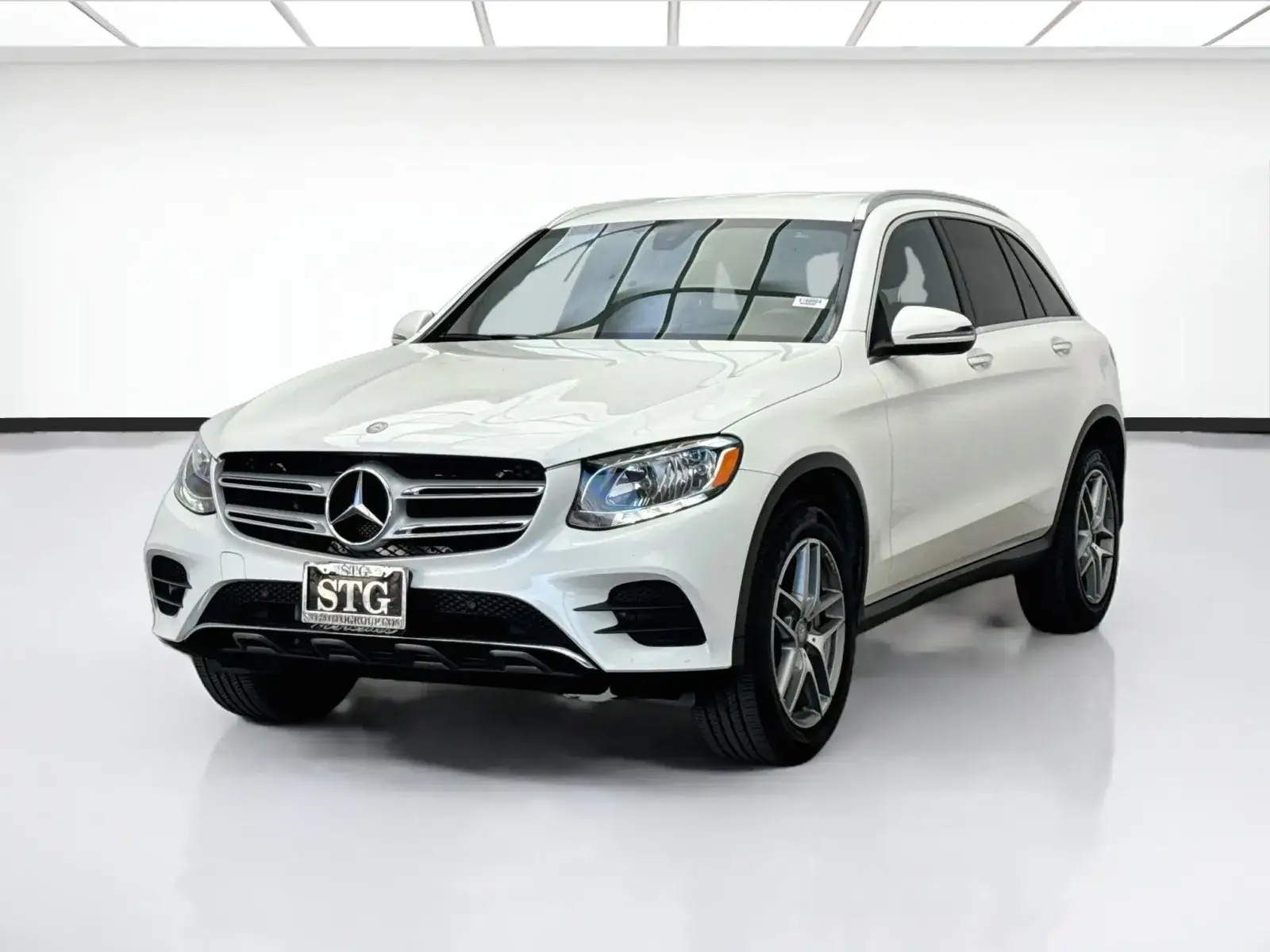2017 Mercedes-Benz GLC GLC300 photo 1