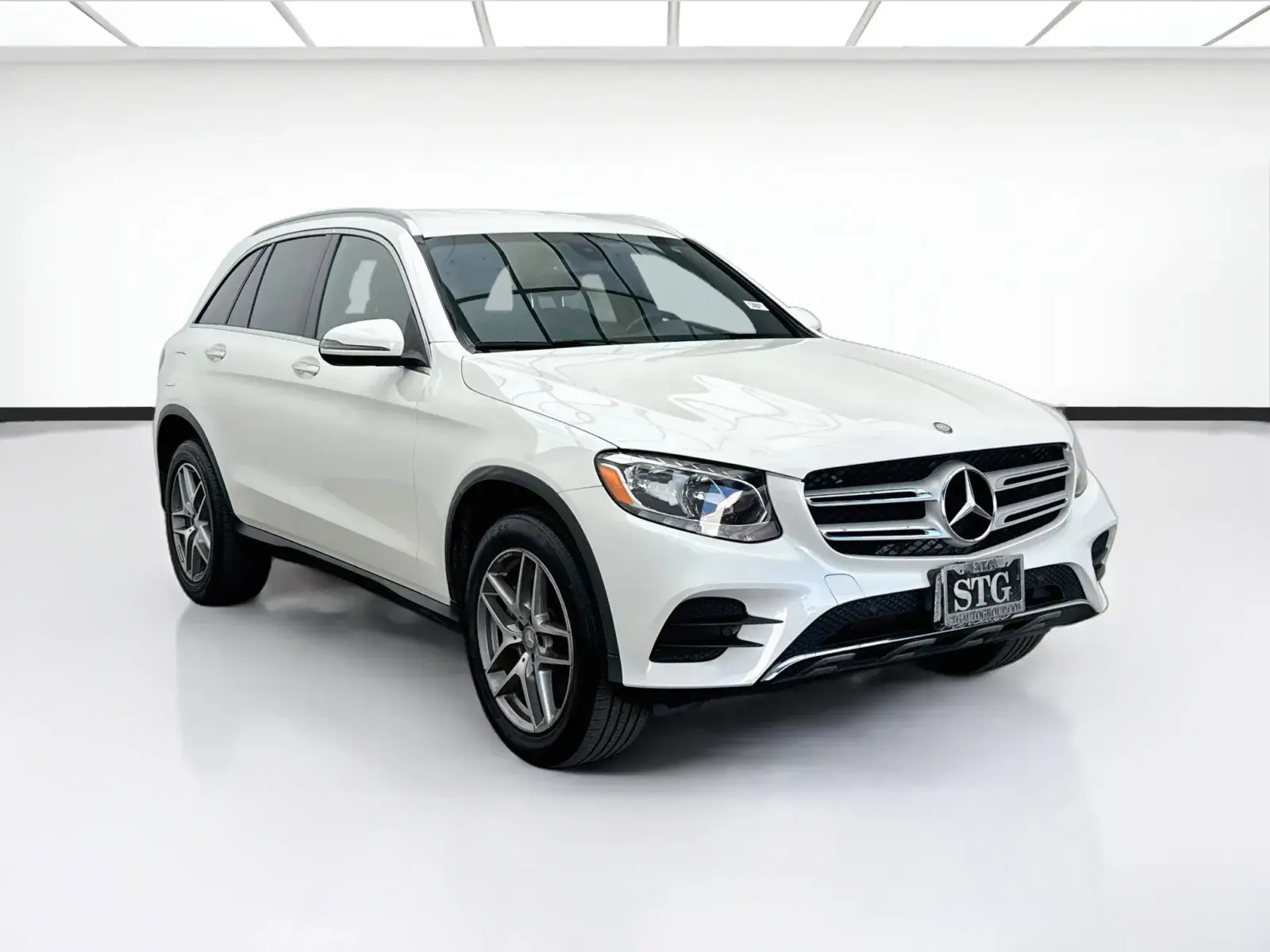 2017 Mercedes-Benz GLC GLC300 photo 3