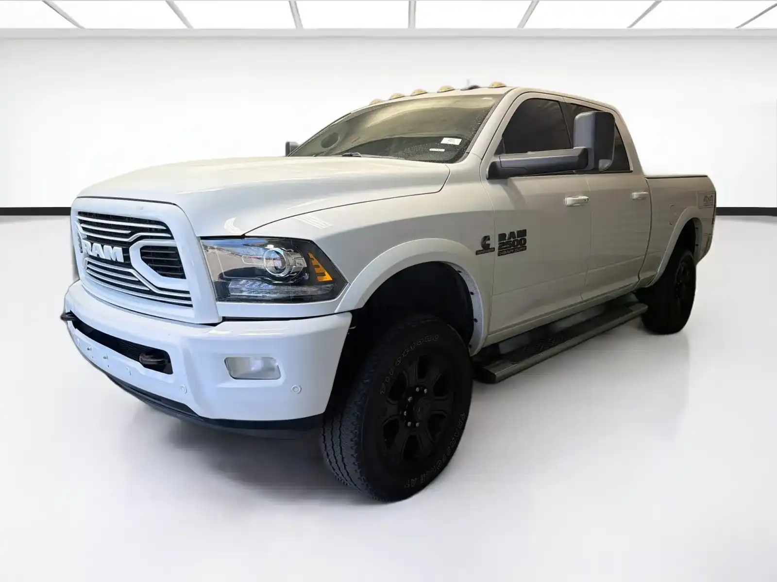 2018 RAM 2500 Laramie 4WD Crew Cab SWB's photo