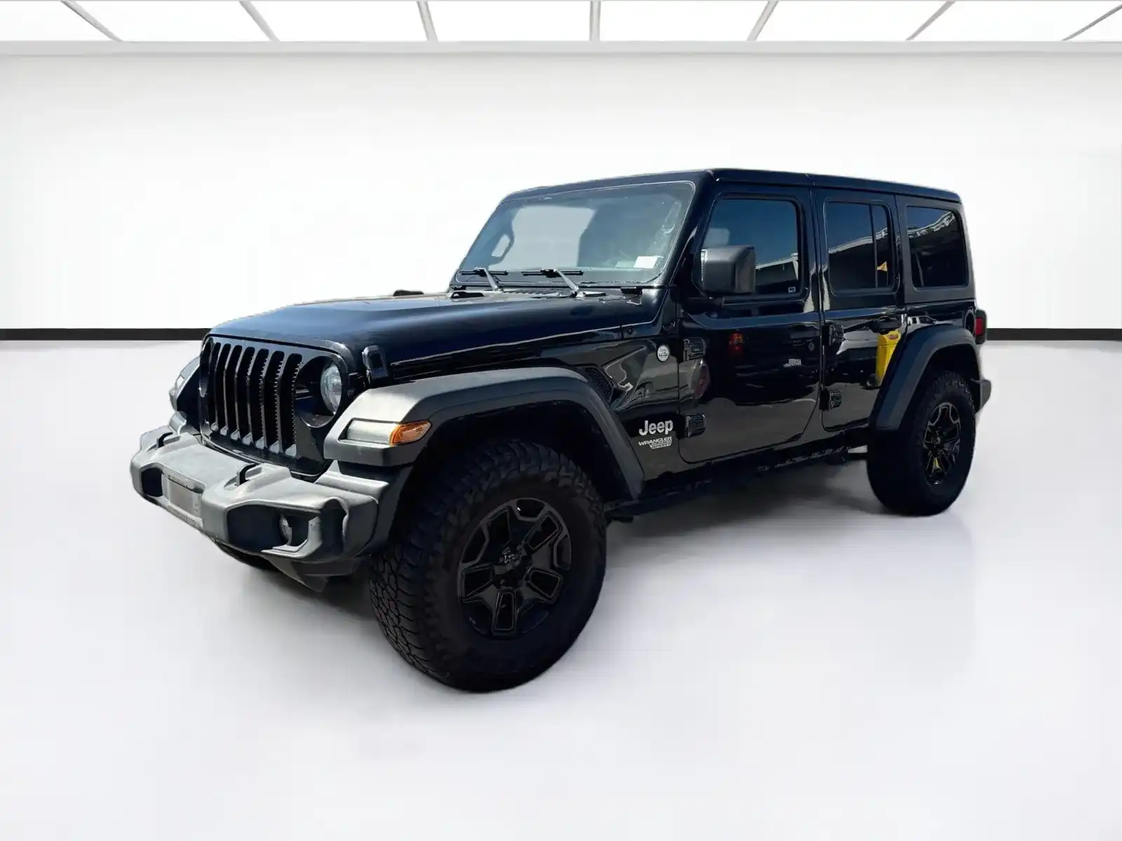 2020 Jeep Wrangler Sport S's photo