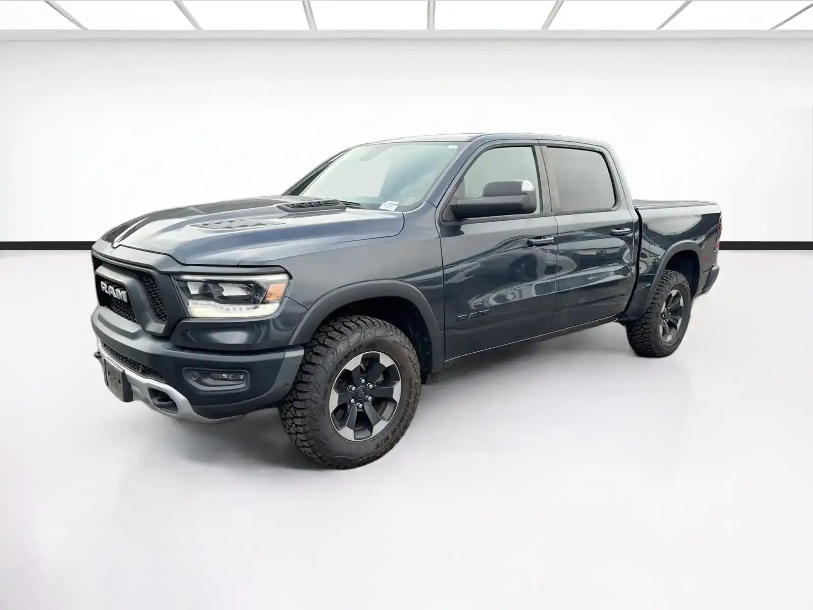 2019 RAM 1500 Rebel 4WD Crew Cab 5'7's photo