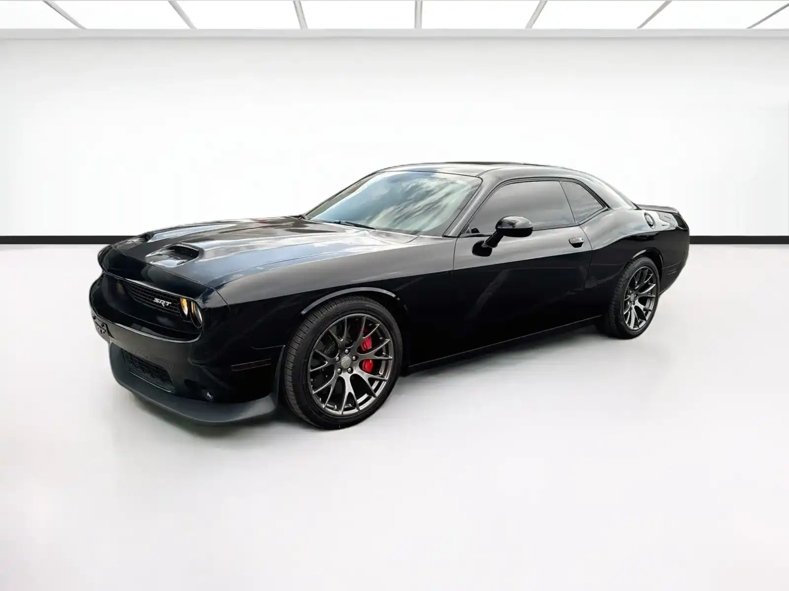 2015 Dodge Challenger SRT 392's photo