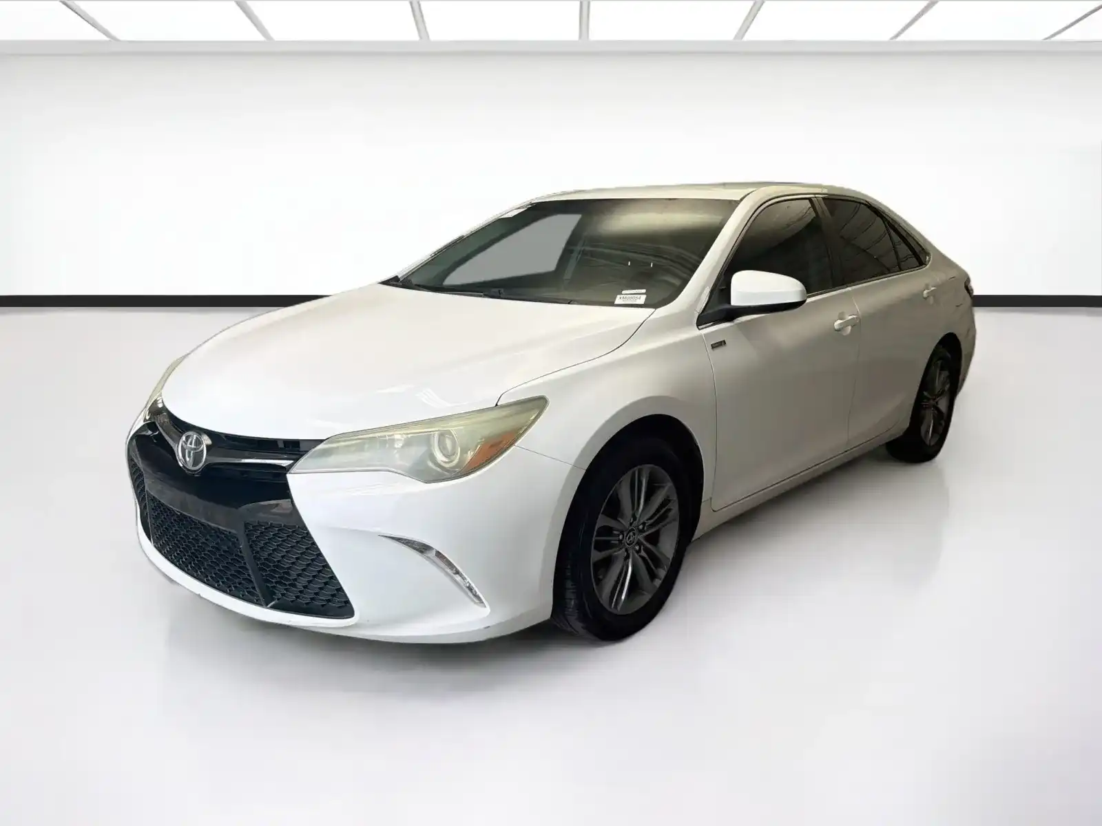 2015 Toyota Camry 2.5 Auto SE's photo