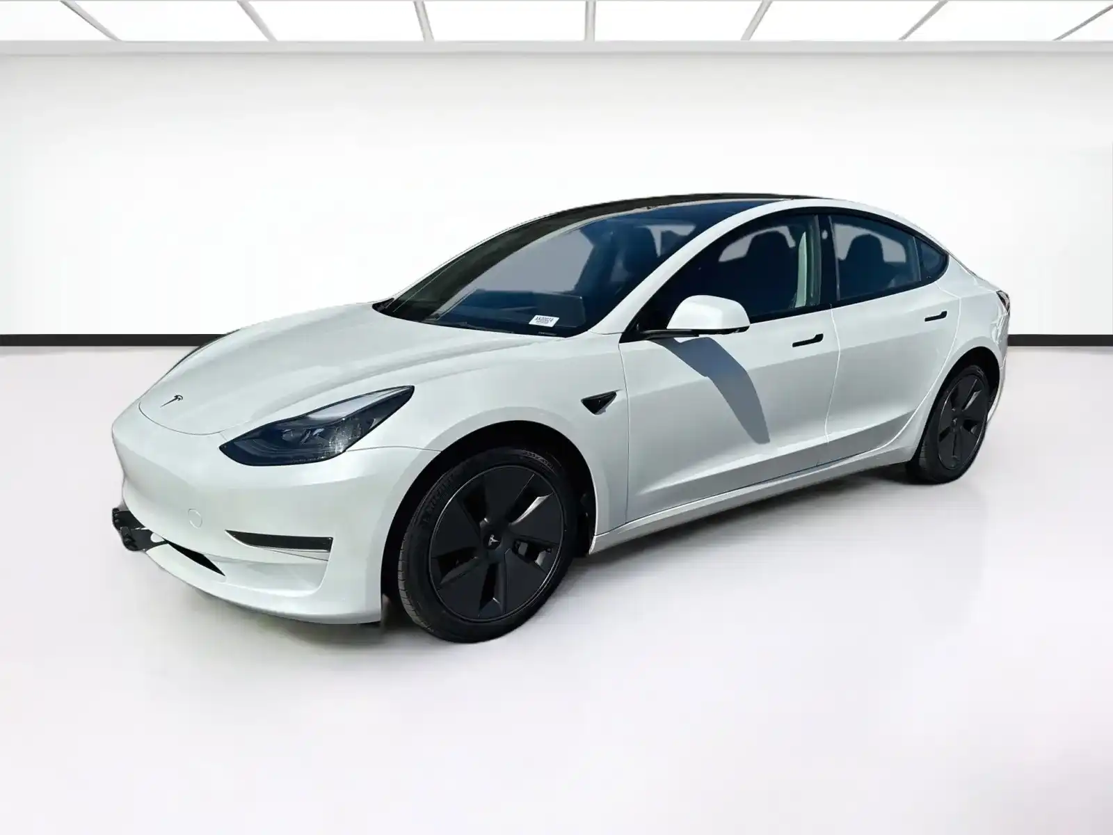 2023 Tesla Model 3 Base's photo