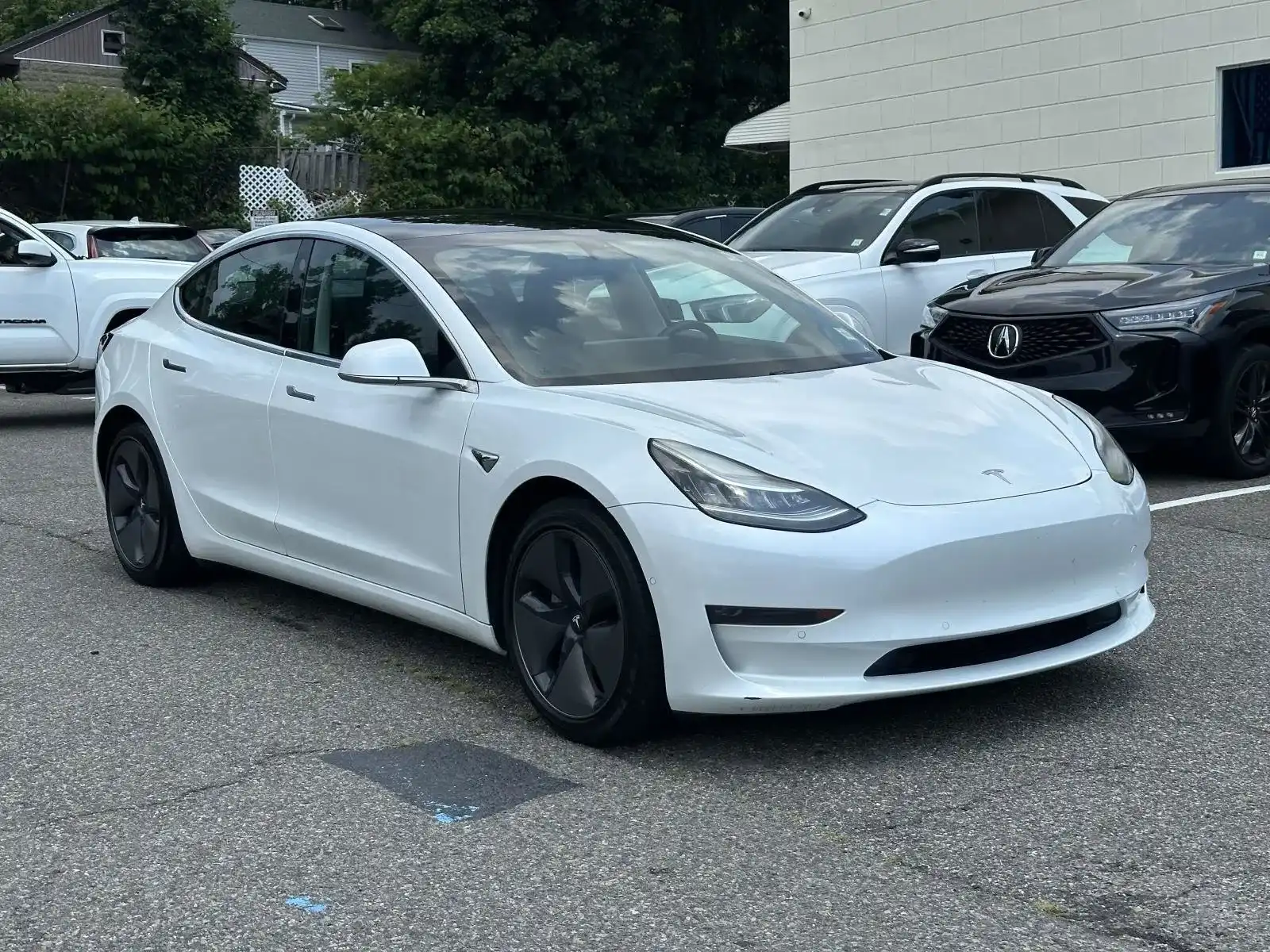 2020 Tesla Model 3 Long Range Dual Motor All-Wheel Drive's photo