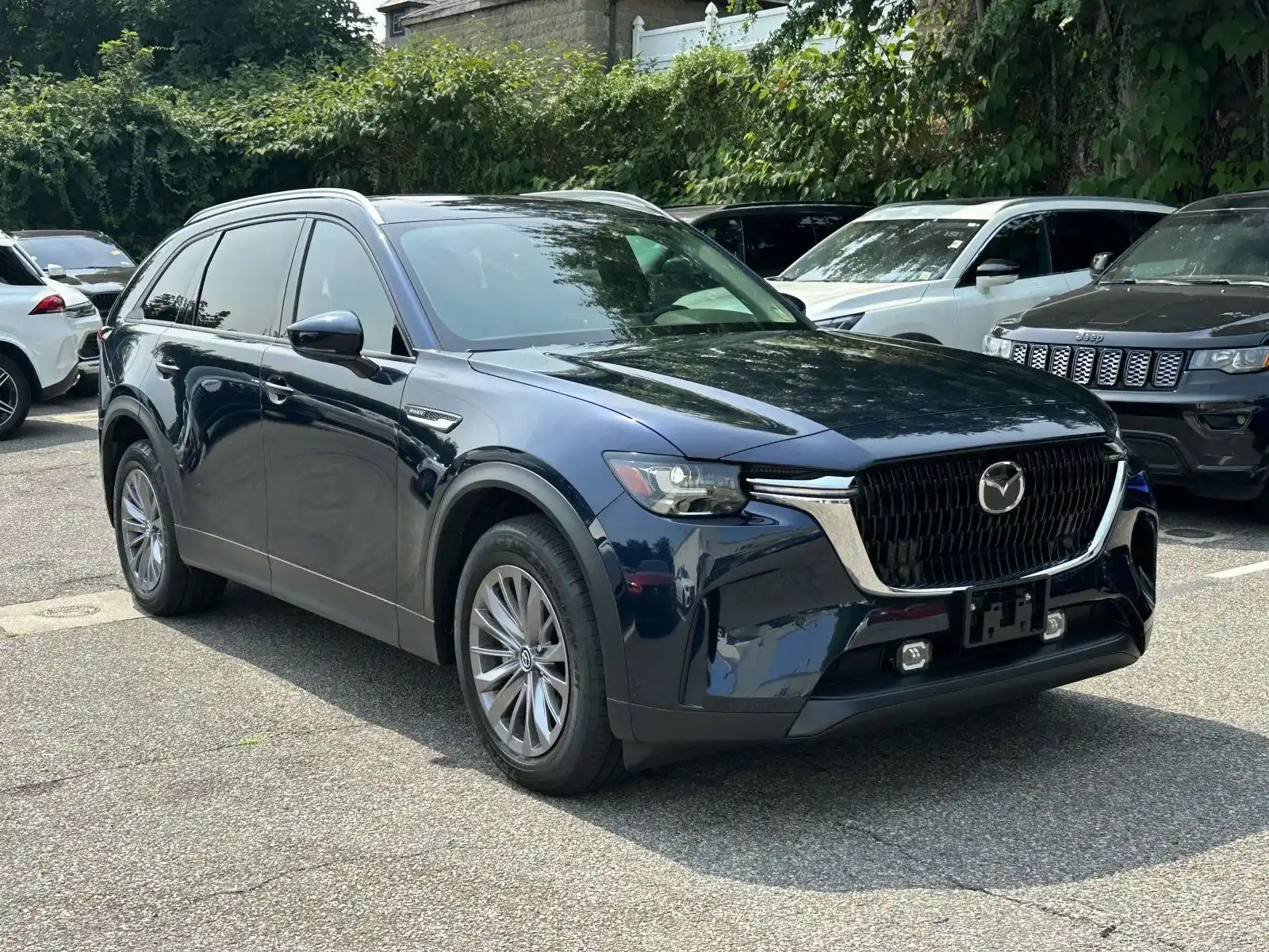 2025 Mazda CX-90 PHEV Preferred Package's photo