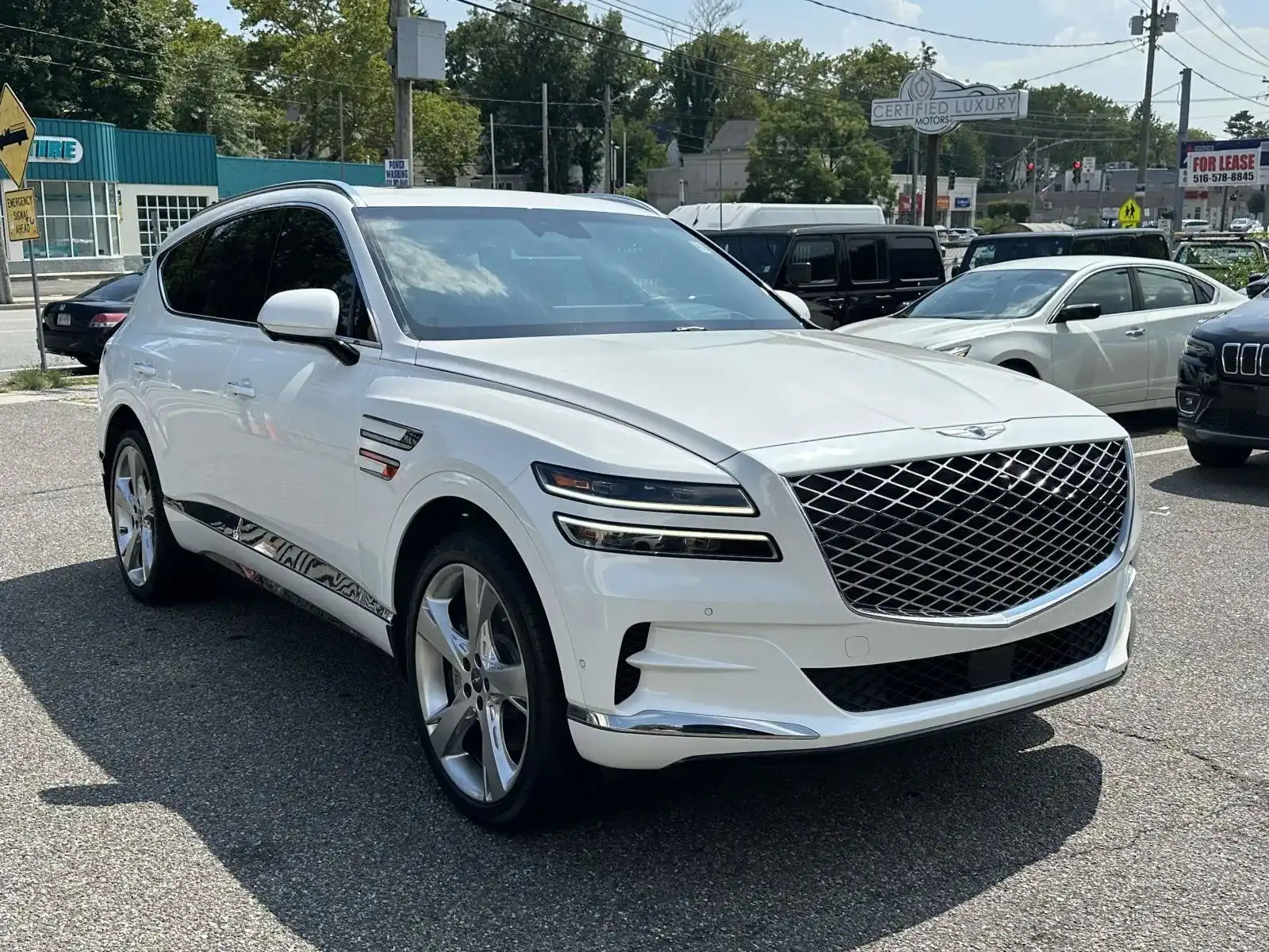 2024 Genesis GV80 2.5T Standard AWD's photo