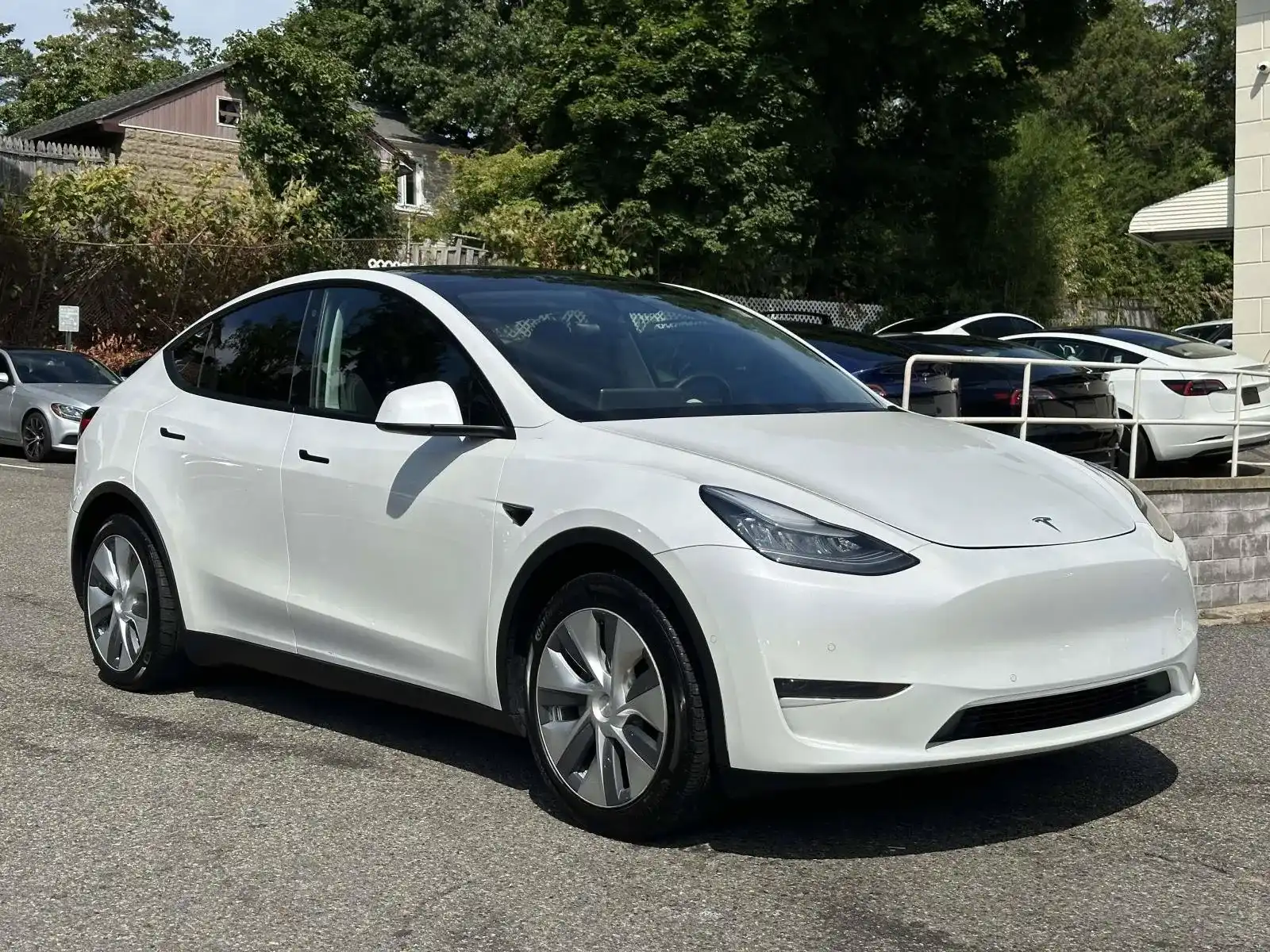 2020 Tesla Model Y Long Range Dual Motor AWD's photo