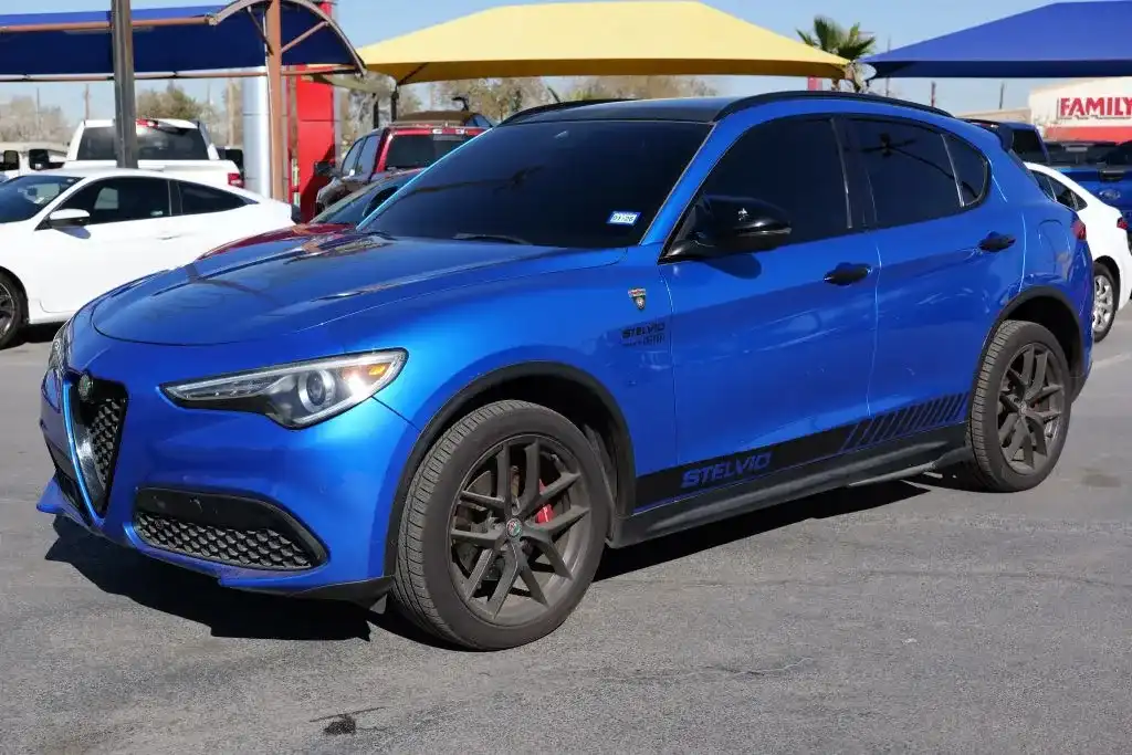 2018 Alfa Romeo Stelvio Ti Sport AWD's photo