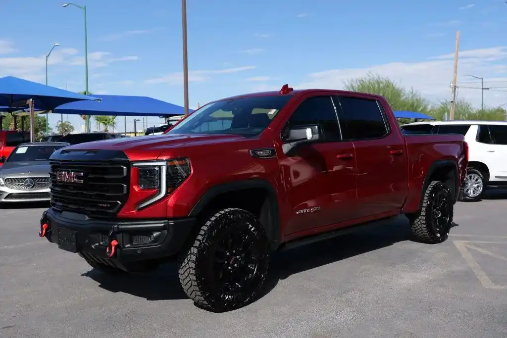 2023 GMC Sierra 4WD Crew Cab Short Box AT4X's photo