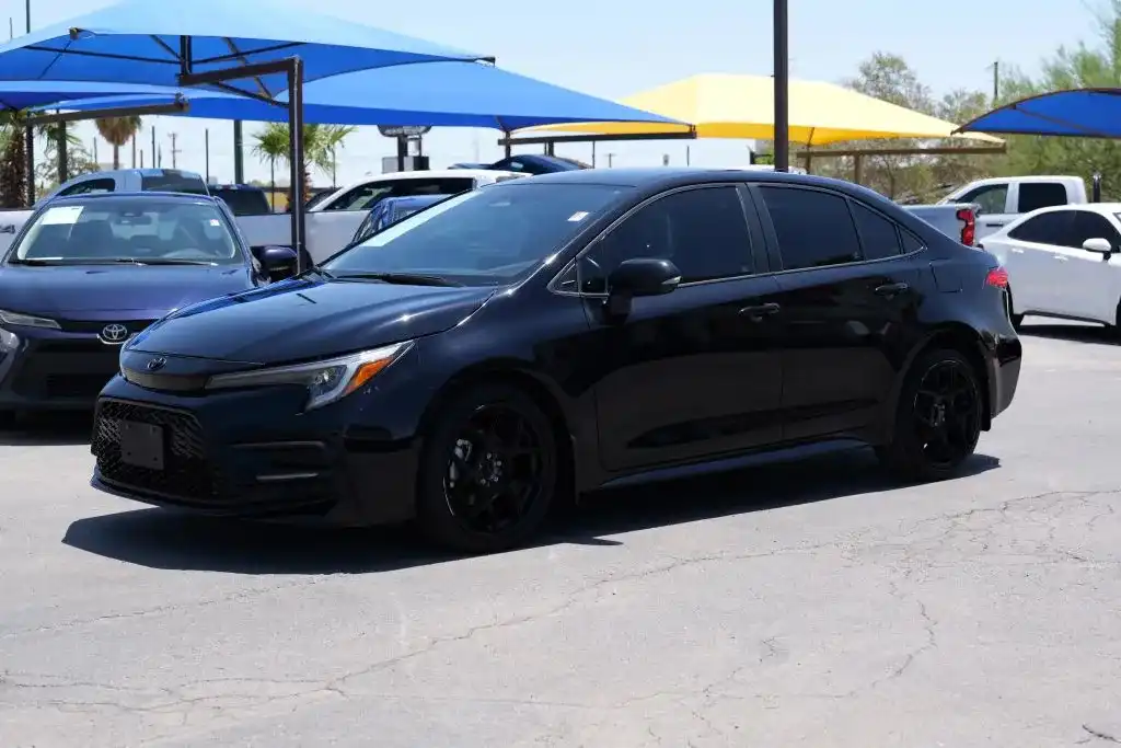2023 Toyota Corolla SE CVT's photo