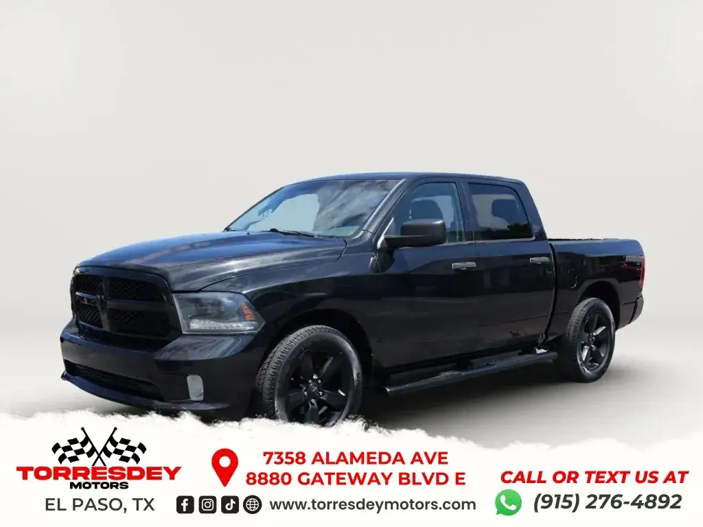 2015 RAM 1500 Express Crew Cab photo 1