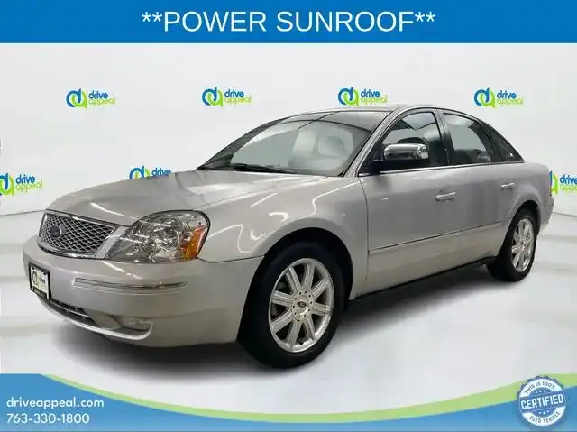 2005 Ford Five Hundred Limited's photo