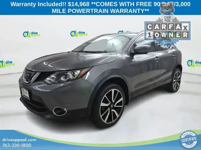 2017 Nissan Rogue Sport SL AWD's photo