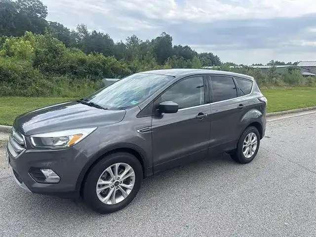 2017 Ford Escape SE 4WD's photo