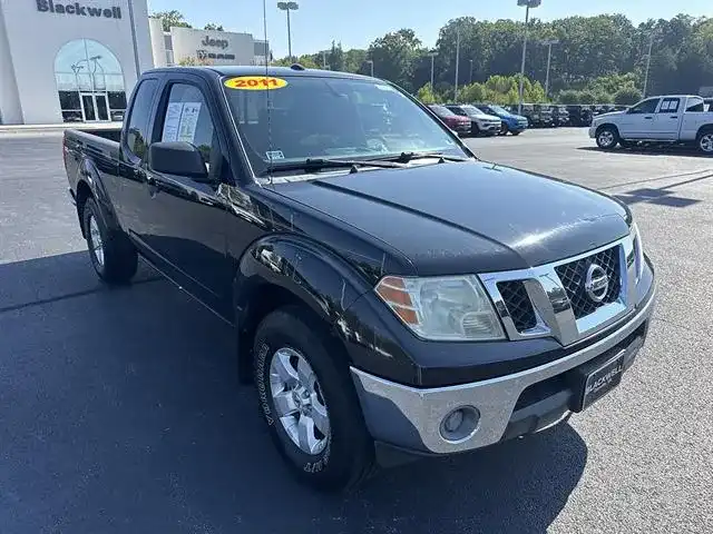 2011 Nissan Frontier 4.0 SV King Cab 4WD Auto's photo