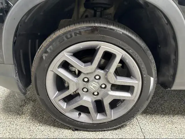 2023 Honda Passport 3.5 EX-L 4WD Auto photo 4