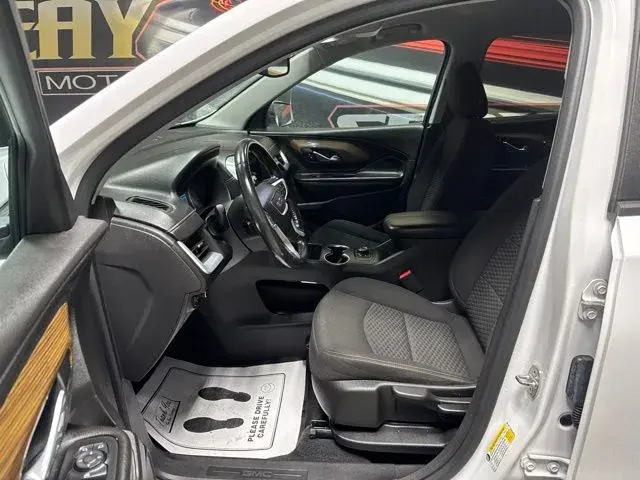 2021 GMC Terrain SLE AWD photo 5