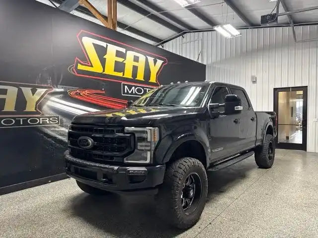 2022 Ford F-350 Lariat 4x4 Crew Cab 6-1/2' Box SRW's photo