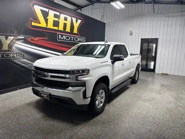 2019 Chevrolet Silverado 1500 LT 4X4 Double Cab Std Box's photo
