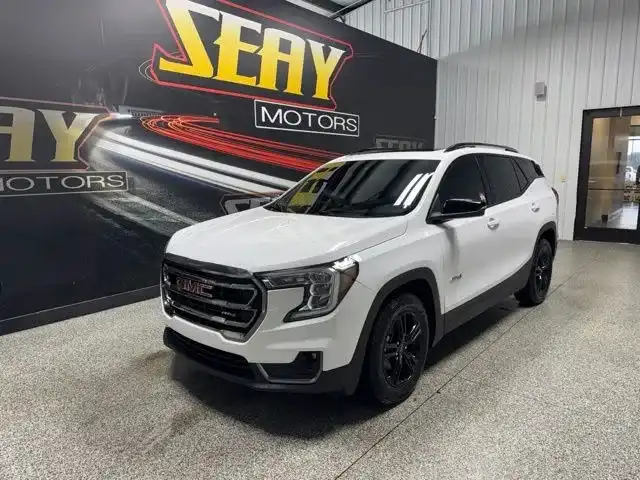 2023 GMC Terrain AT4 AWD's photo