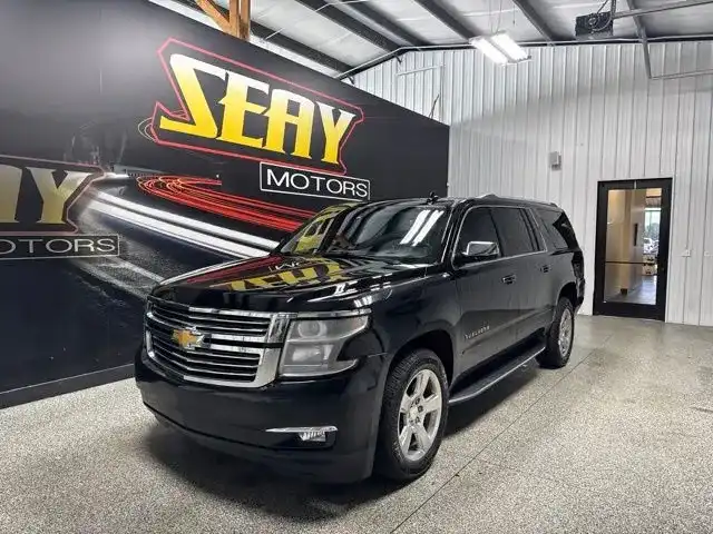 2017 Chevrolet Suburban Premier 2WD 1500's photo