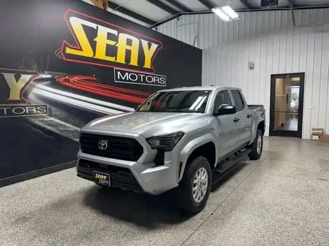 2025 Toyota Tacoma SR 4WD Double Cab's photo