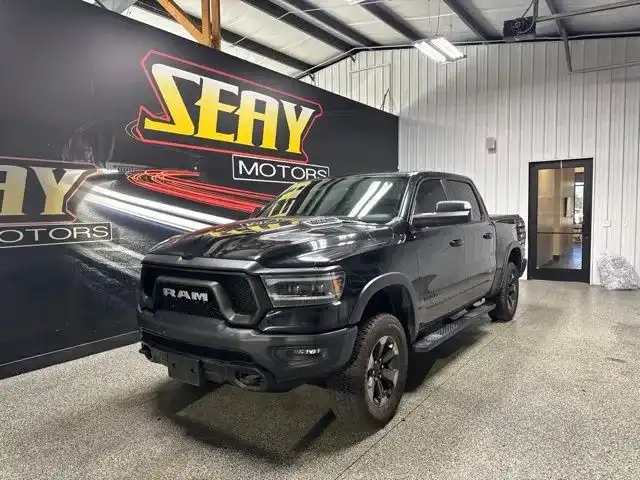 2020 RAM 1500 Rebel 4WD Crew Cab 5'7's photo
