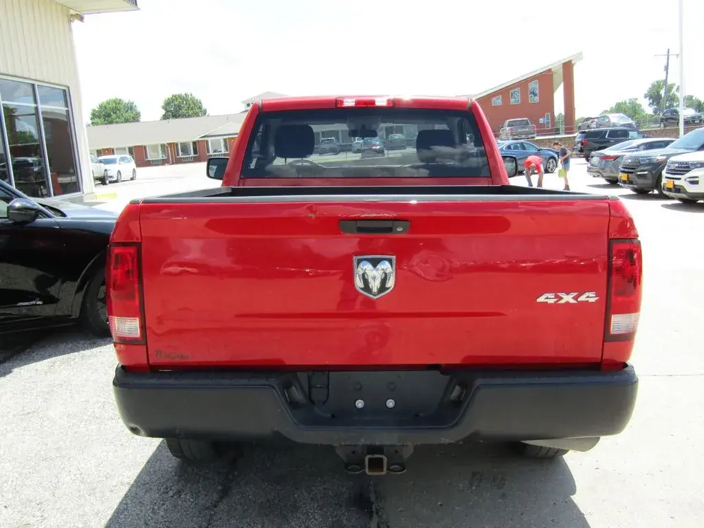 2014 RAM 1500 Tradesman 4x4 Regular Cab photo 4