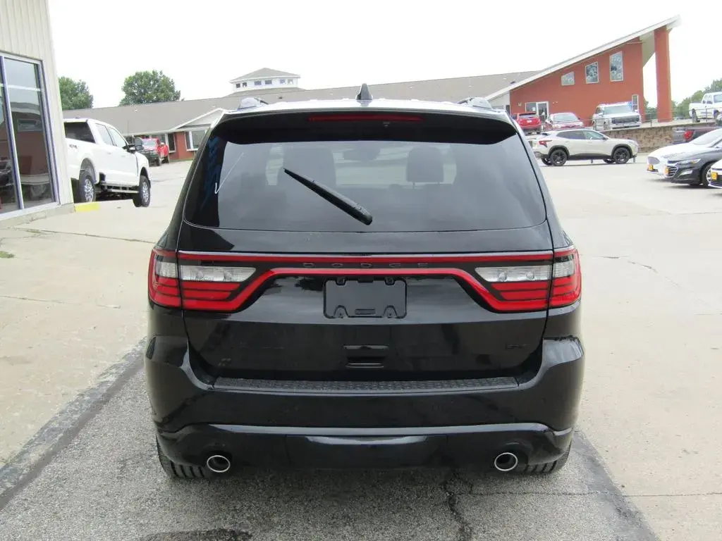 2026 Dodge Durango GT HEMI Plus V8 AWD photo 4