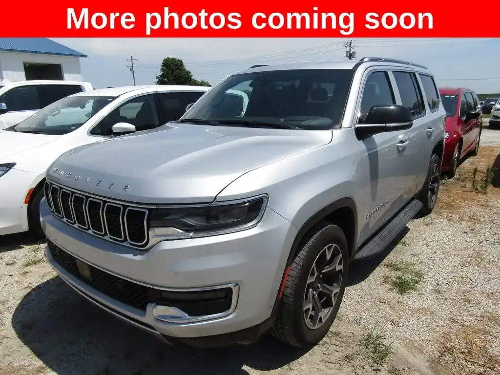 2024 Jeep Wagoneer Series III 4WD's photo