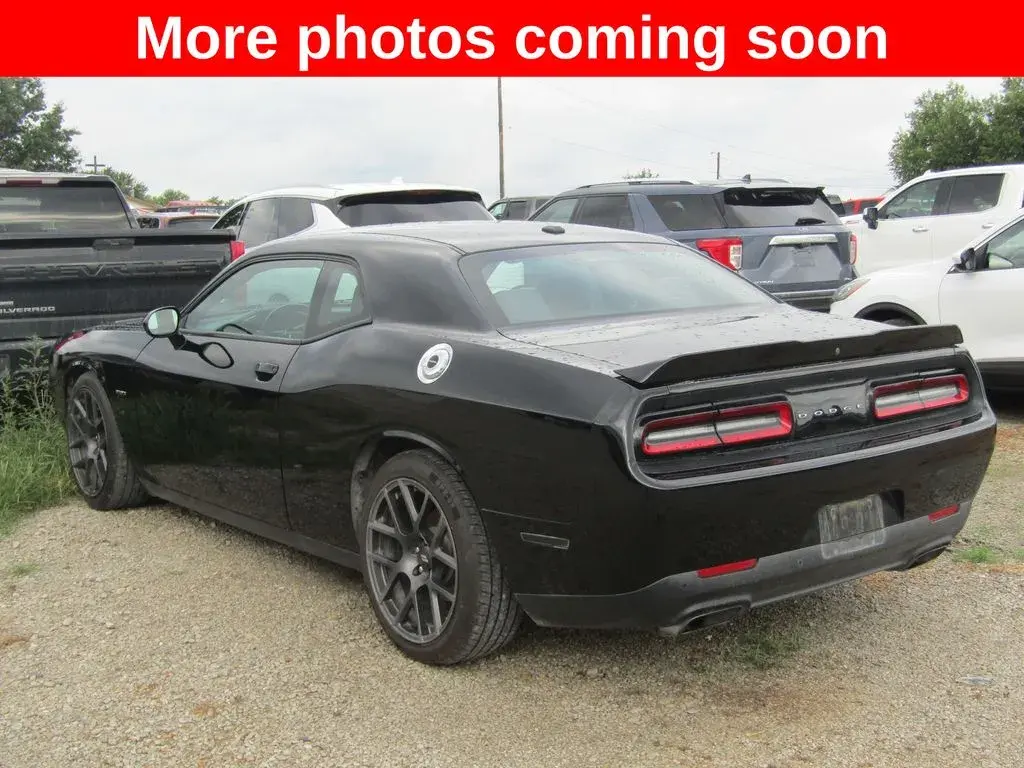 2018 Dodge Challenger R/T photo 3