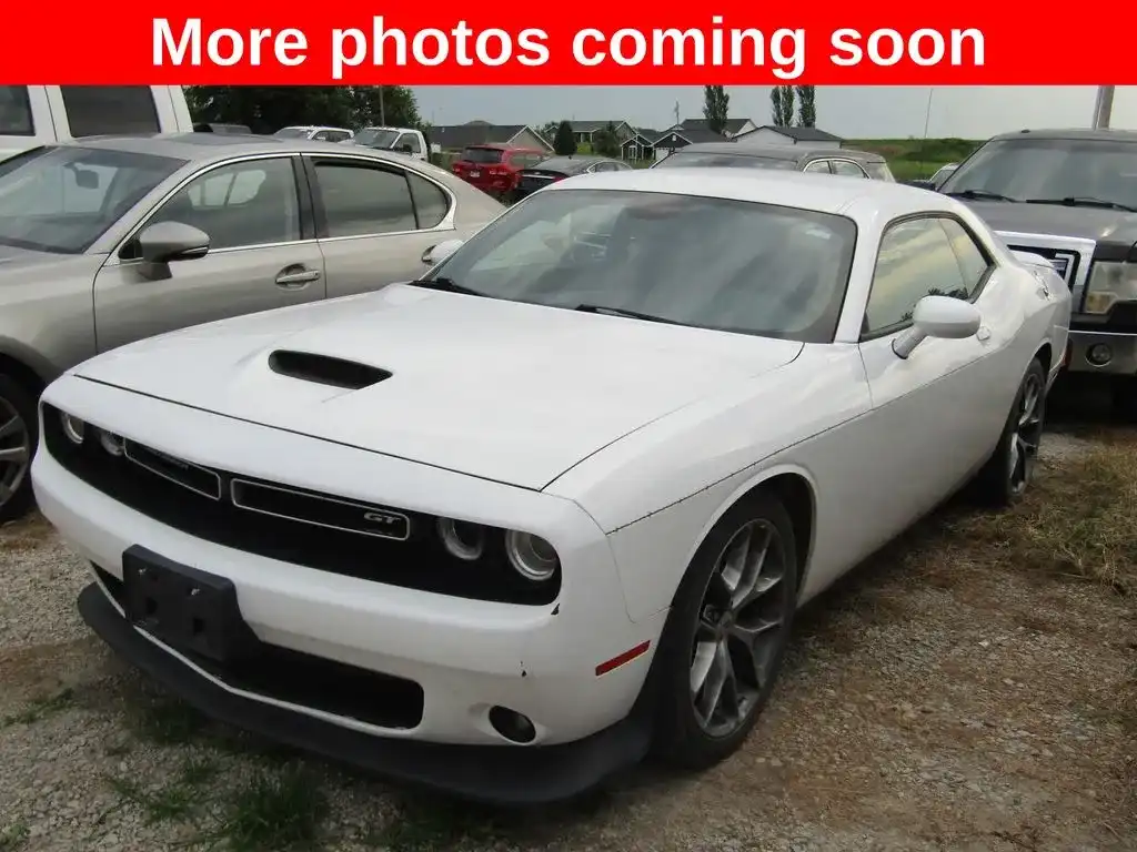 2022 Dodge Challenger GT Auto's photo