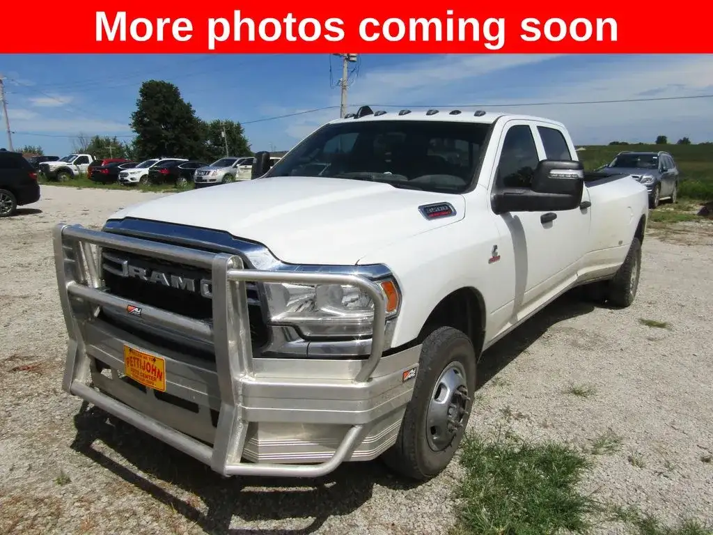 2024 RAM 3500 Tradesman 4X4 Crew Cab LWB's photo