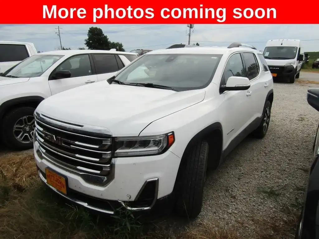 2022 GMC Acadia SLE FWD's photo