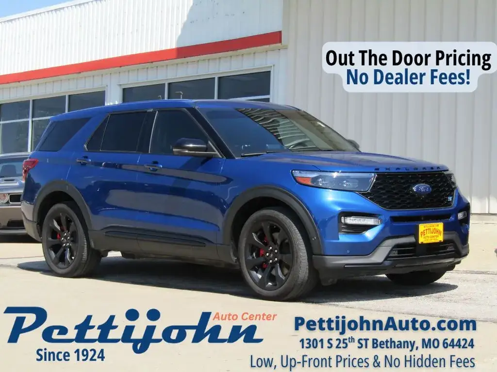 2022 Ford Explorer ST 4WD photo 1