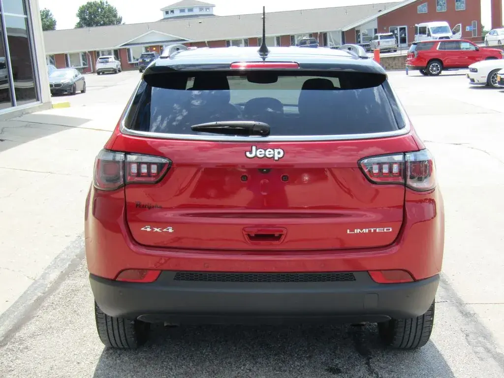 2025 Jeep Compass Limited 4WD photo 4