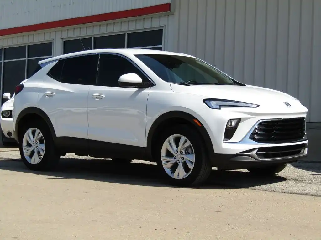 2025 Buick Encore GX Preferred AWD's photo