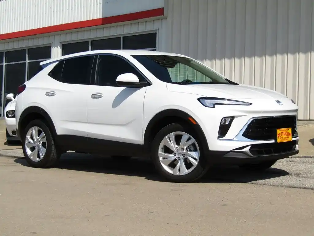 2025 Buick Encore GX Preferred AWD's photo