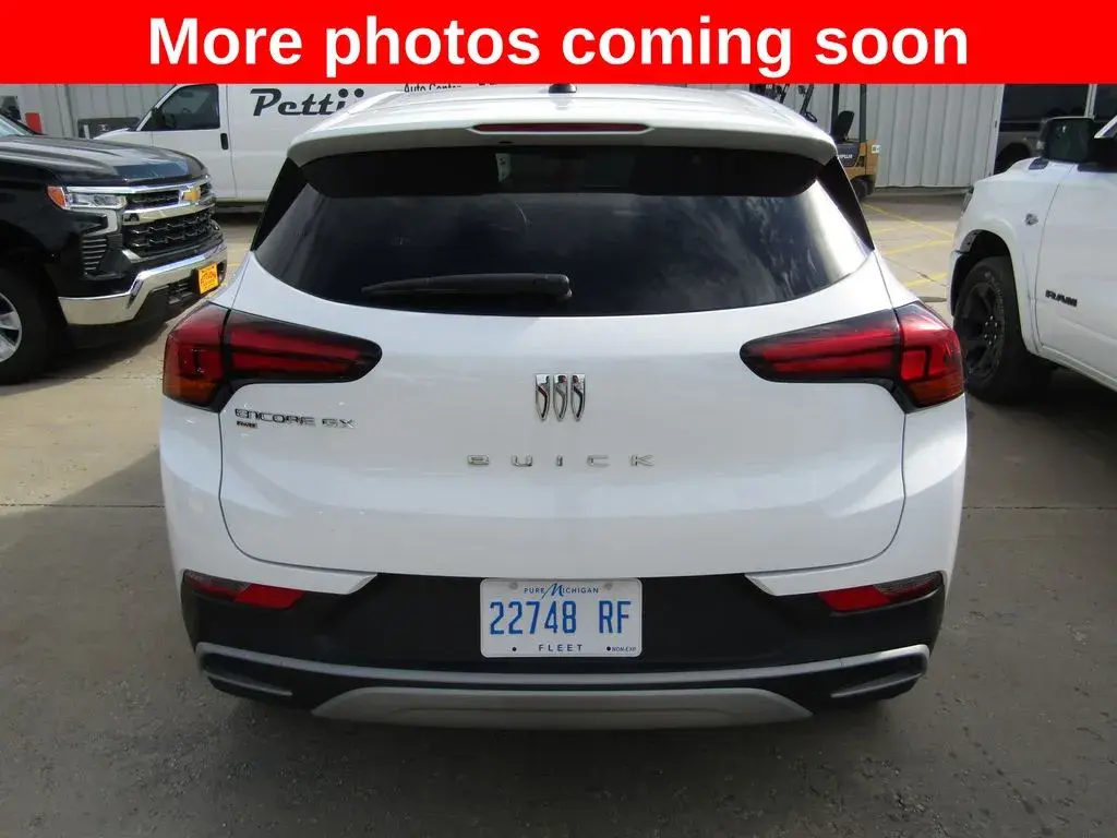 2025 Buick Encore GX Preferred AWD photo 4