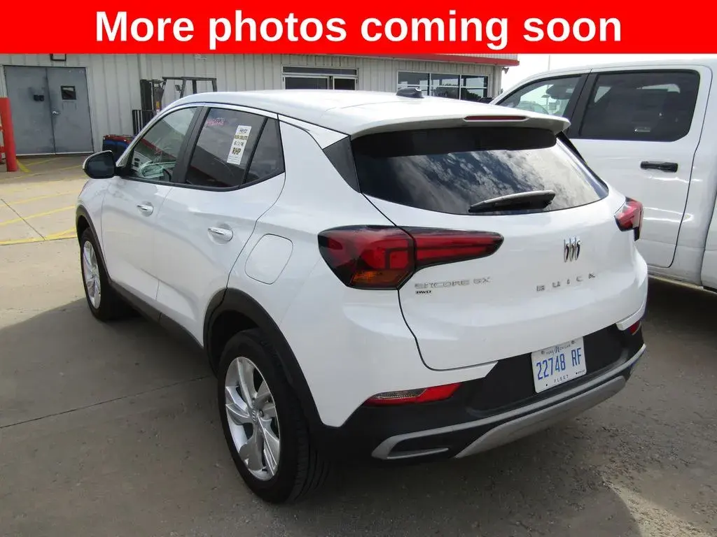 2025 Buick Encore GX Preferred AWD photo 3